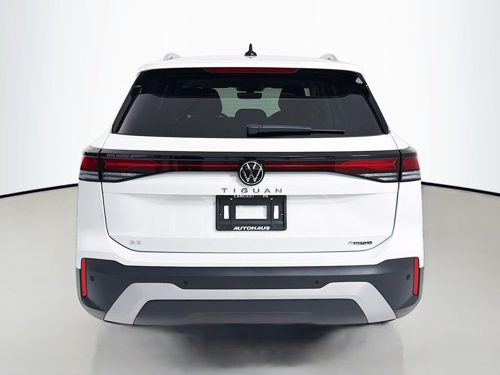 2026 Volkswagen Tiguan SE - Photo 6