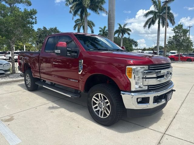 Used 2017 Ruby Red Metallic Ford Lariat image 4