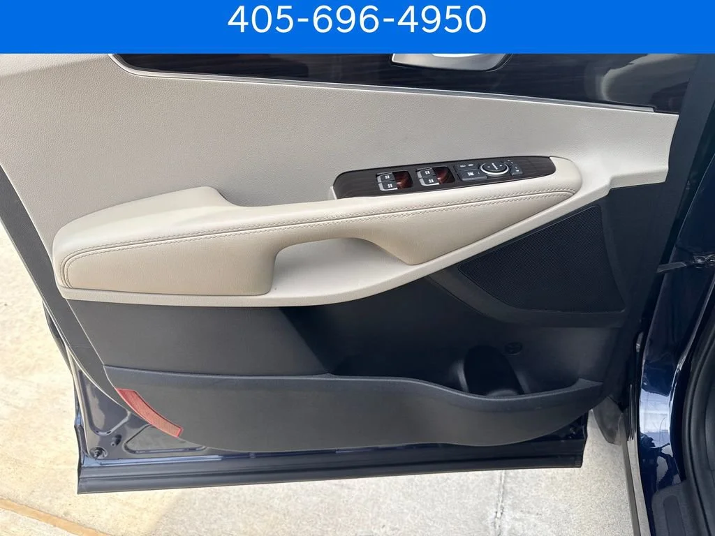 Pre-Owned 2020 Kia Sorento LX