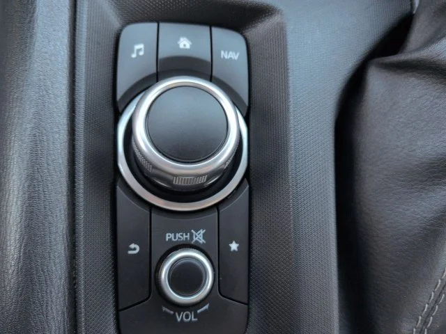 Used 2021 Red Mazda Grand Touring image 21