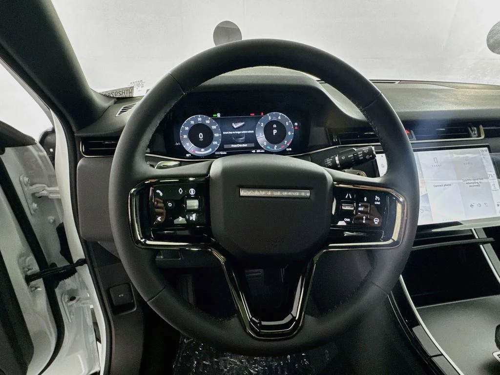 Used 2026 White Land Rover Core S image 11