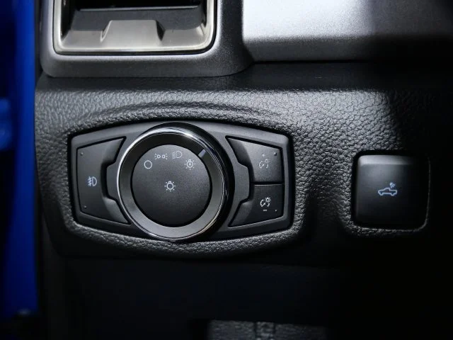 Certified Used 2022 Blue Ford XLT image 28