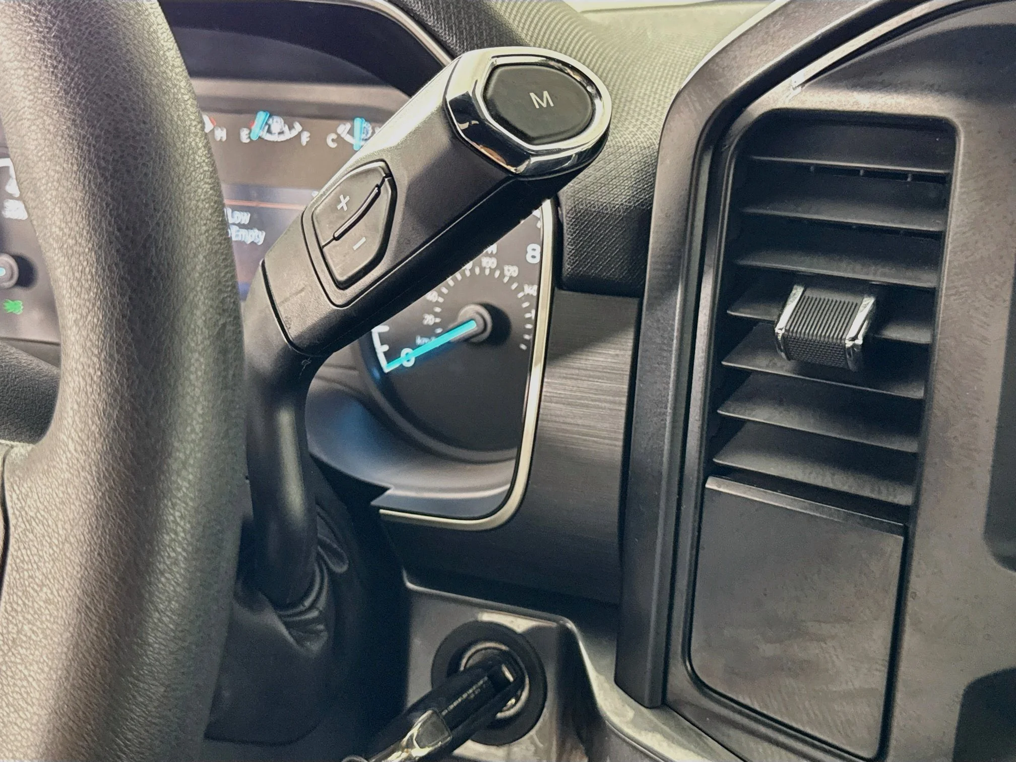 Used 2023 Blue Ford XL image 16