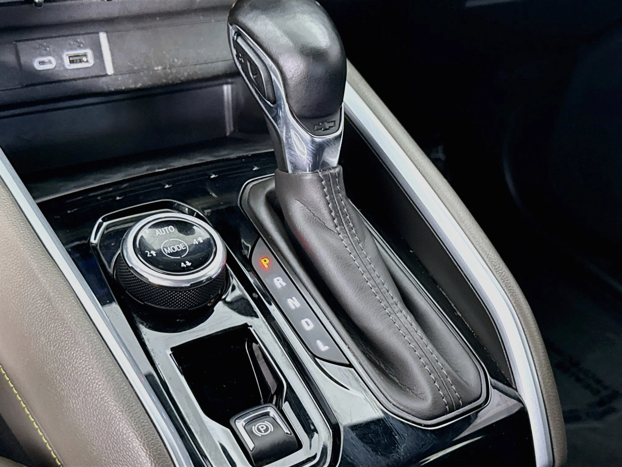 Used 2024 Sterling Gray Metallic Chevrolet ZR2 image 19