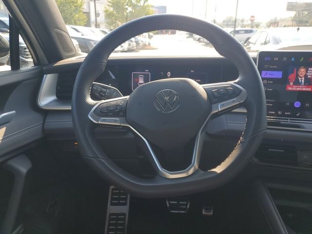 Certified Used 2025 White Volkswagen 2.0T SE R-Line Black image 30