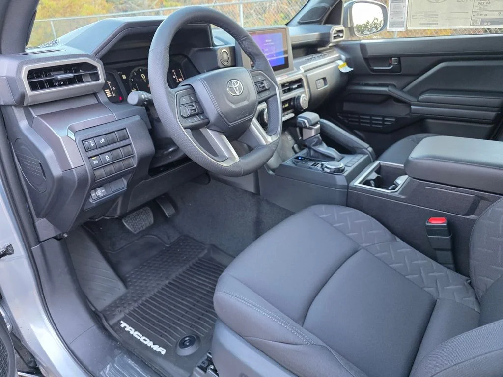 2026 Toyota Tacoma SR5 - Photo 25