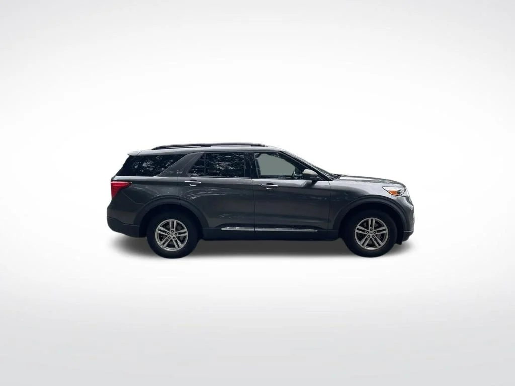 Used 2020 Gray Ford XLT image 5