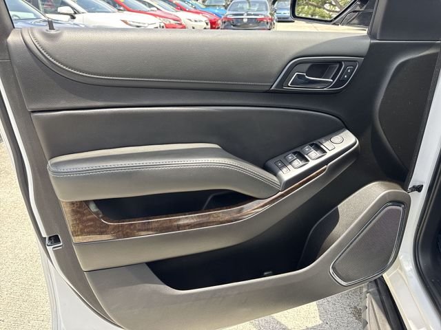 Used 2020 White Chevrolet LS image 13
