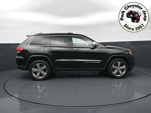 Used 2015 Black Jeep Limited image 6