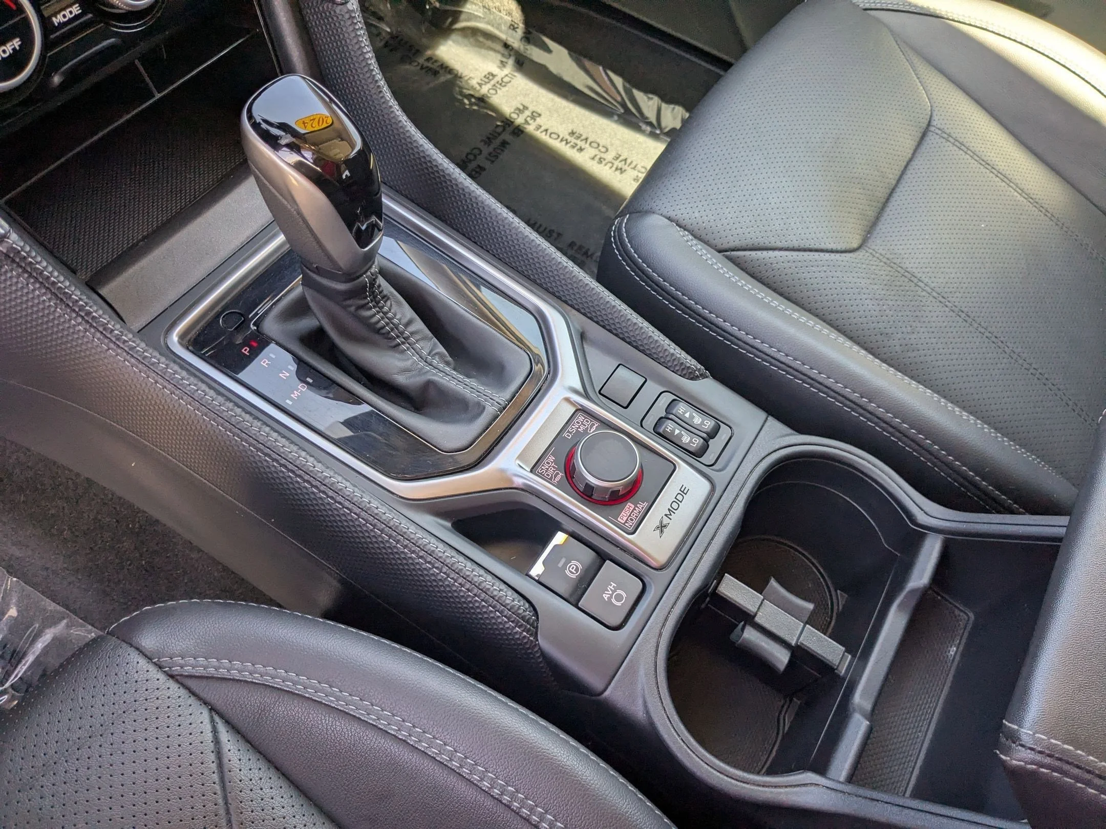 Used 2024 Crystal White Pearl Subaru Limited image 26