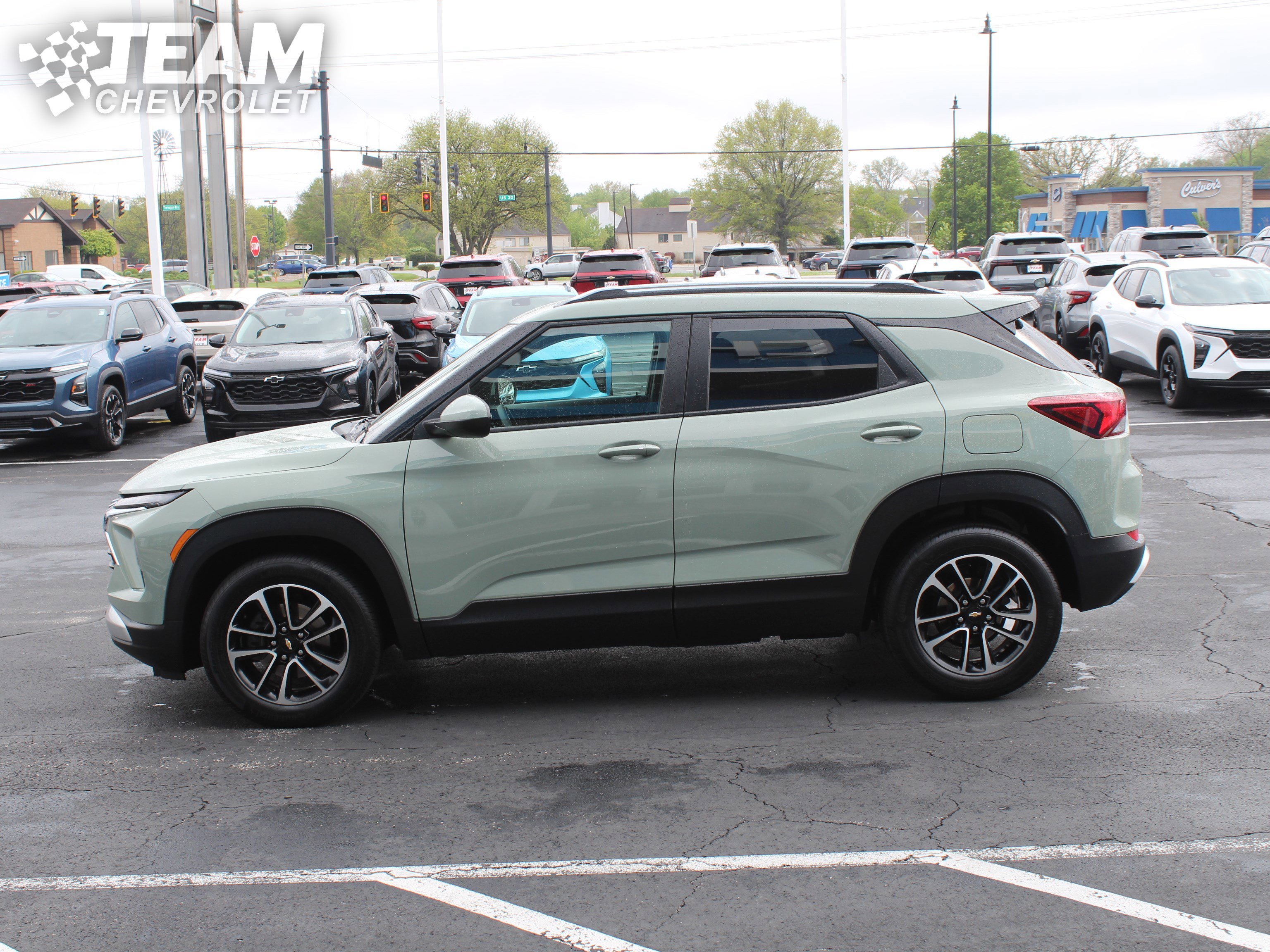 Used 2025 Cacti Green Chevrolet LT image 7