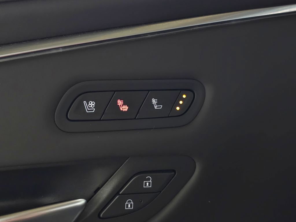 Used 2023 Black Raven Cadillac Sport Platinum image 16