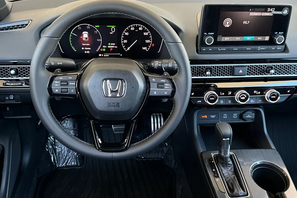 New 2026 Platinum White Pearl Honda Sport image 37