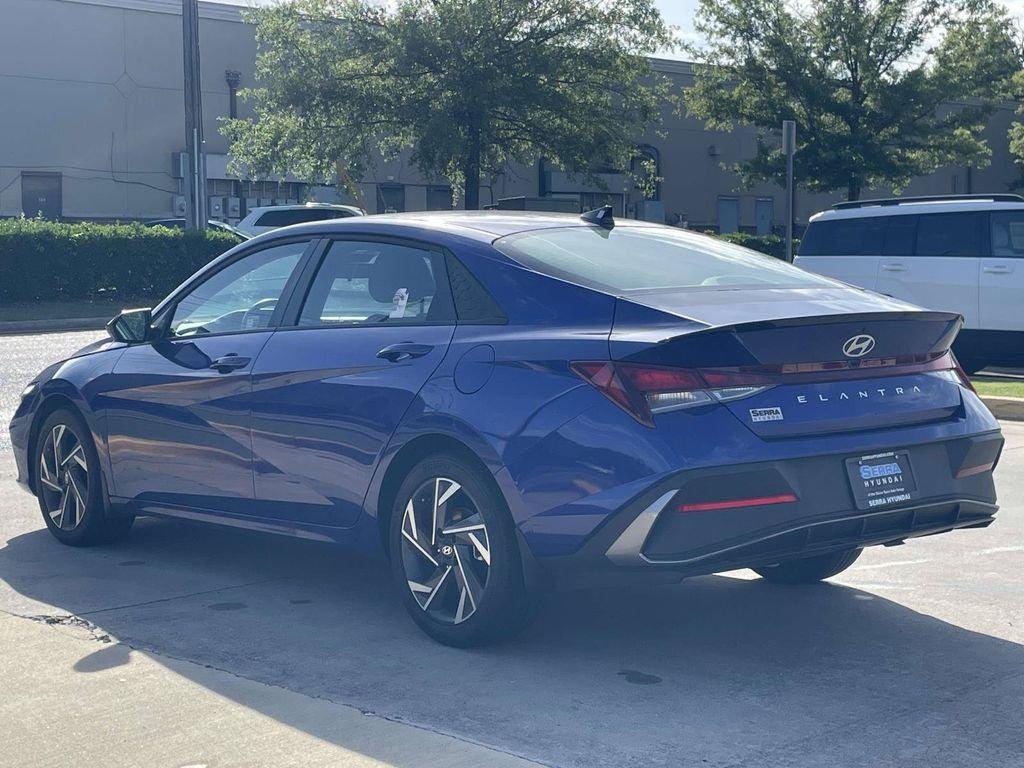 New 2025 Blue Hyundai SEL Sport image 30