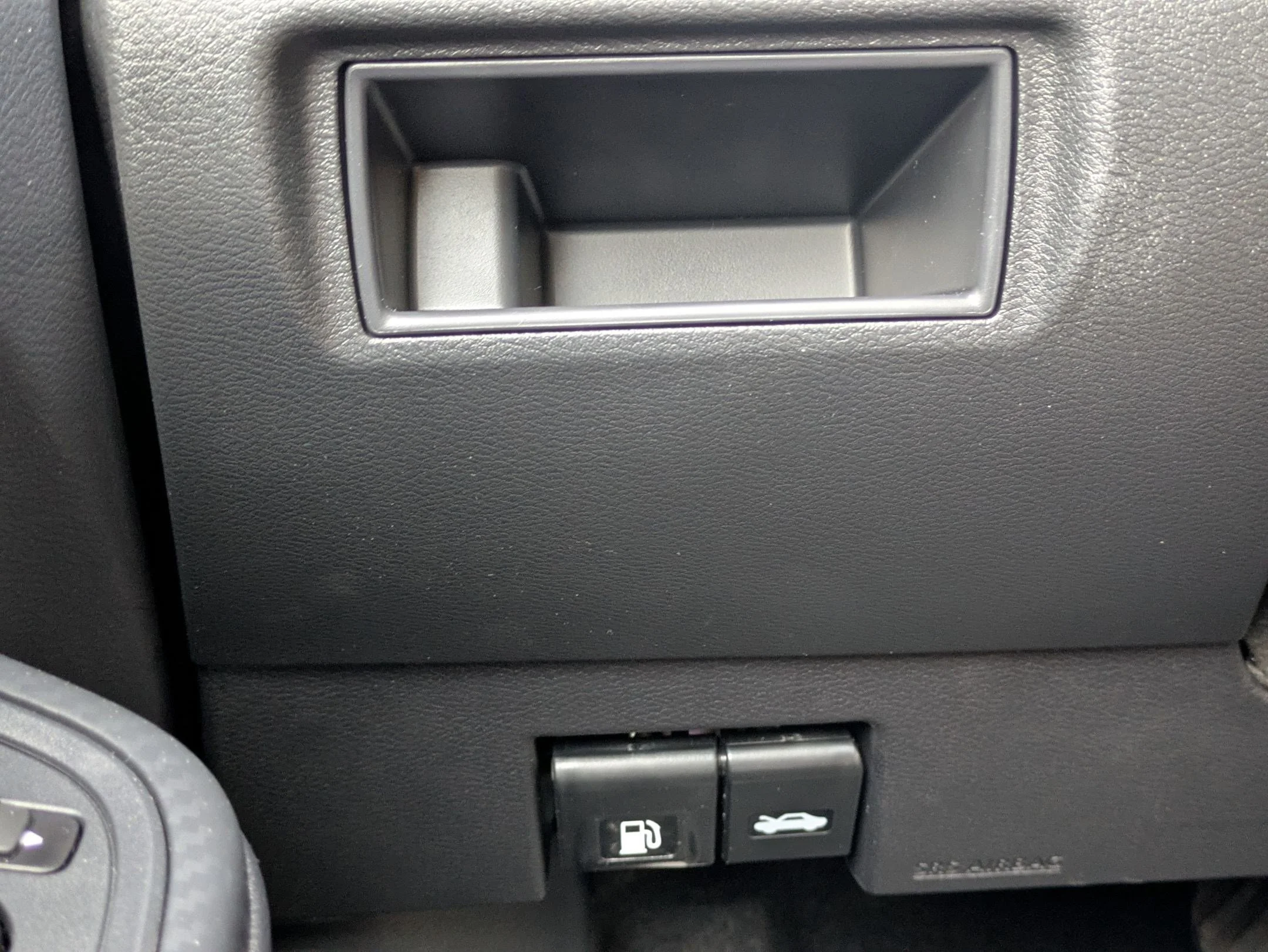 2025 Nissan Versa Sedan SV - Photo 20