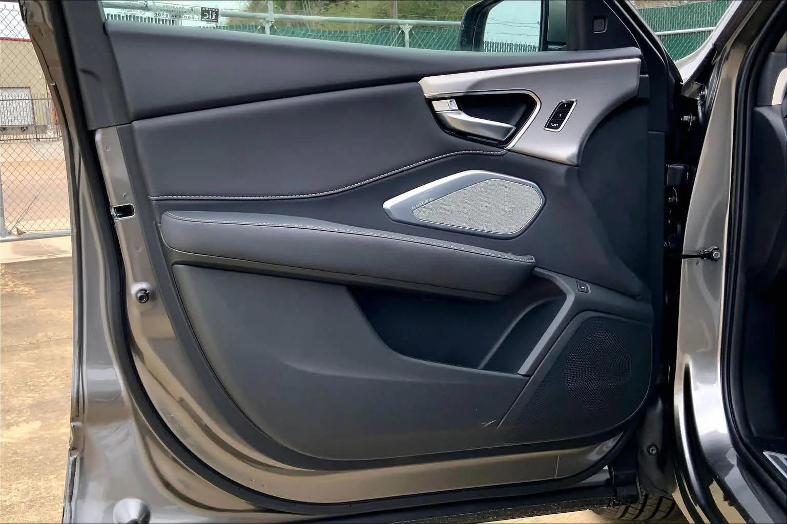 New 2026 Liquid Carbon Metallic Acura w/Technology Package image 10