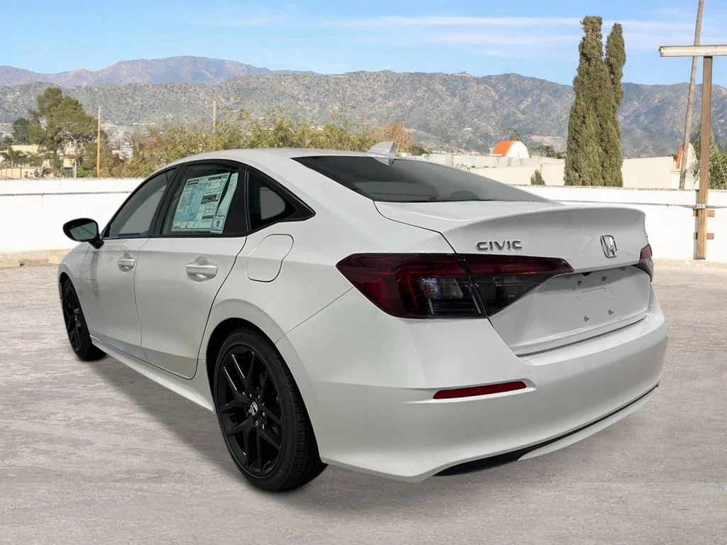 2026 Honda Civic Sport - Photo 3