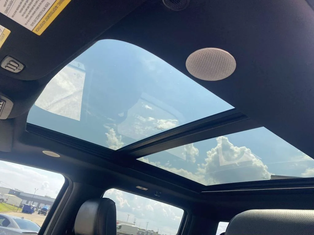 Used 2021 White Ford Raptor image 17