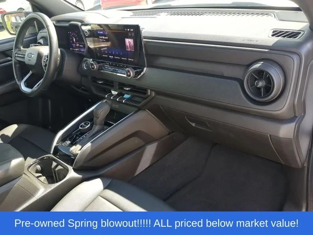Used 2025 White Chevrolet Trail Boss image 47