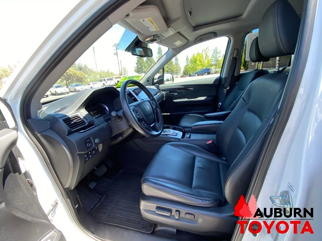 Used 2020 Platinum White Pearl Honda RTL-E image 35