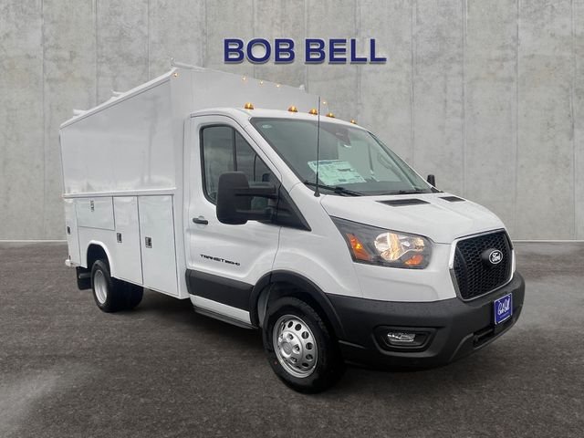 New 2026 Oxford White Ford Cutaway image 15