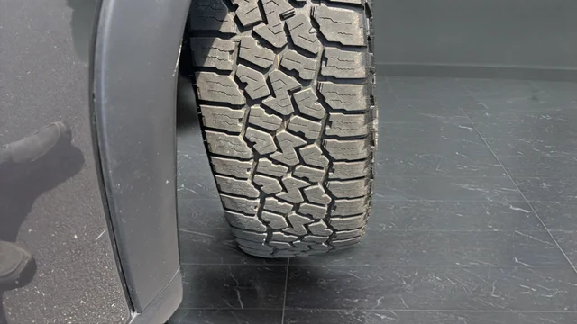 Used 2024 Gray Metallic Jeep Trailhawk image 28
