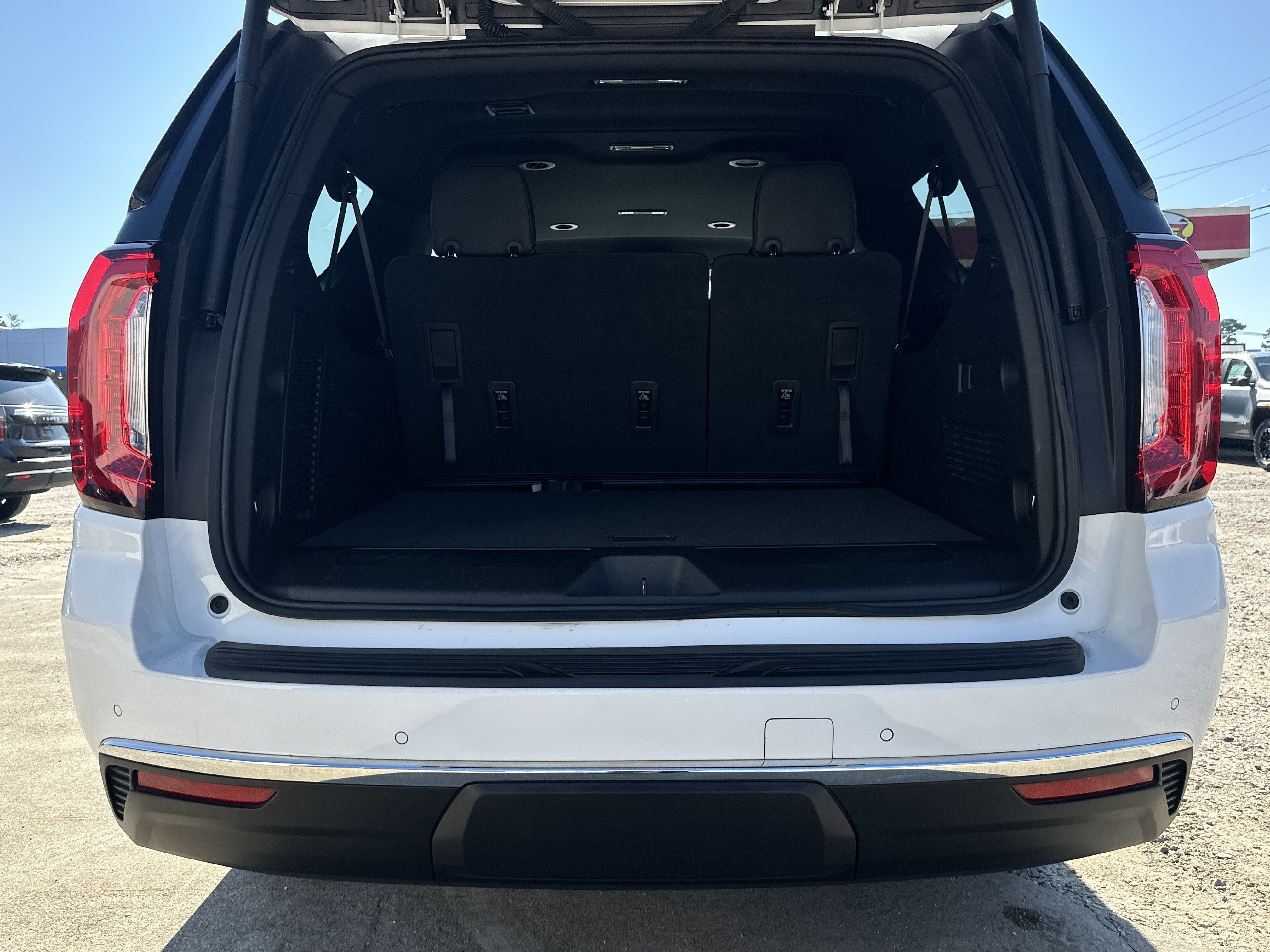 Used 2024 Summit White GMC SLT image 20