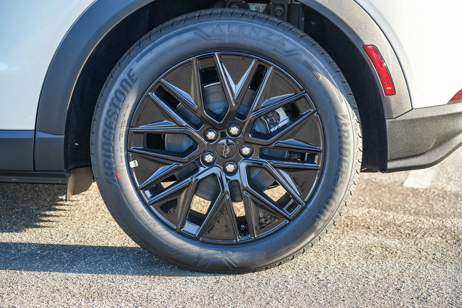 New 2026 Star White Metallic Tri-coat Ford Select image 11