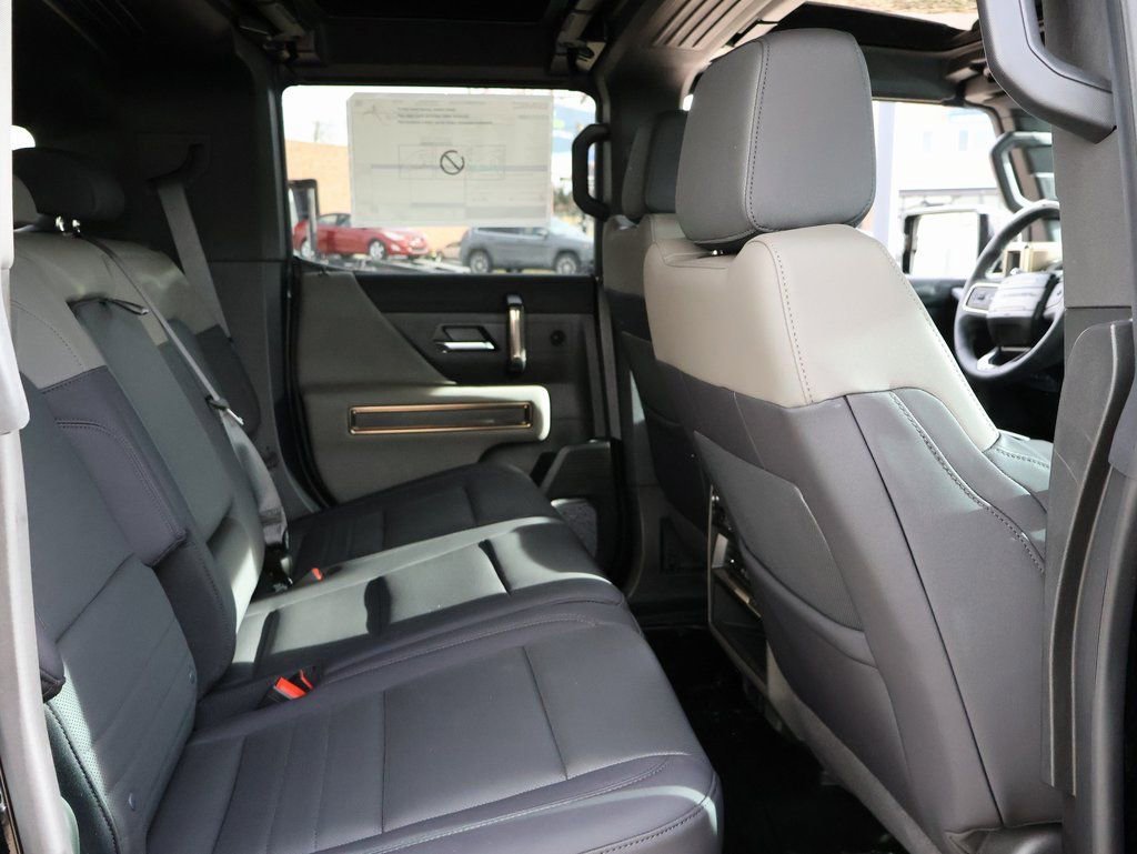 2025 GMC HUMMER EV 3X - Photo 11