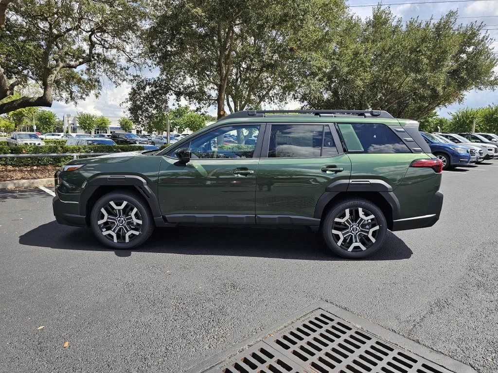 New 2026 DEEP EMERALD GREEN PEARL Subaru Touring XT image 5
