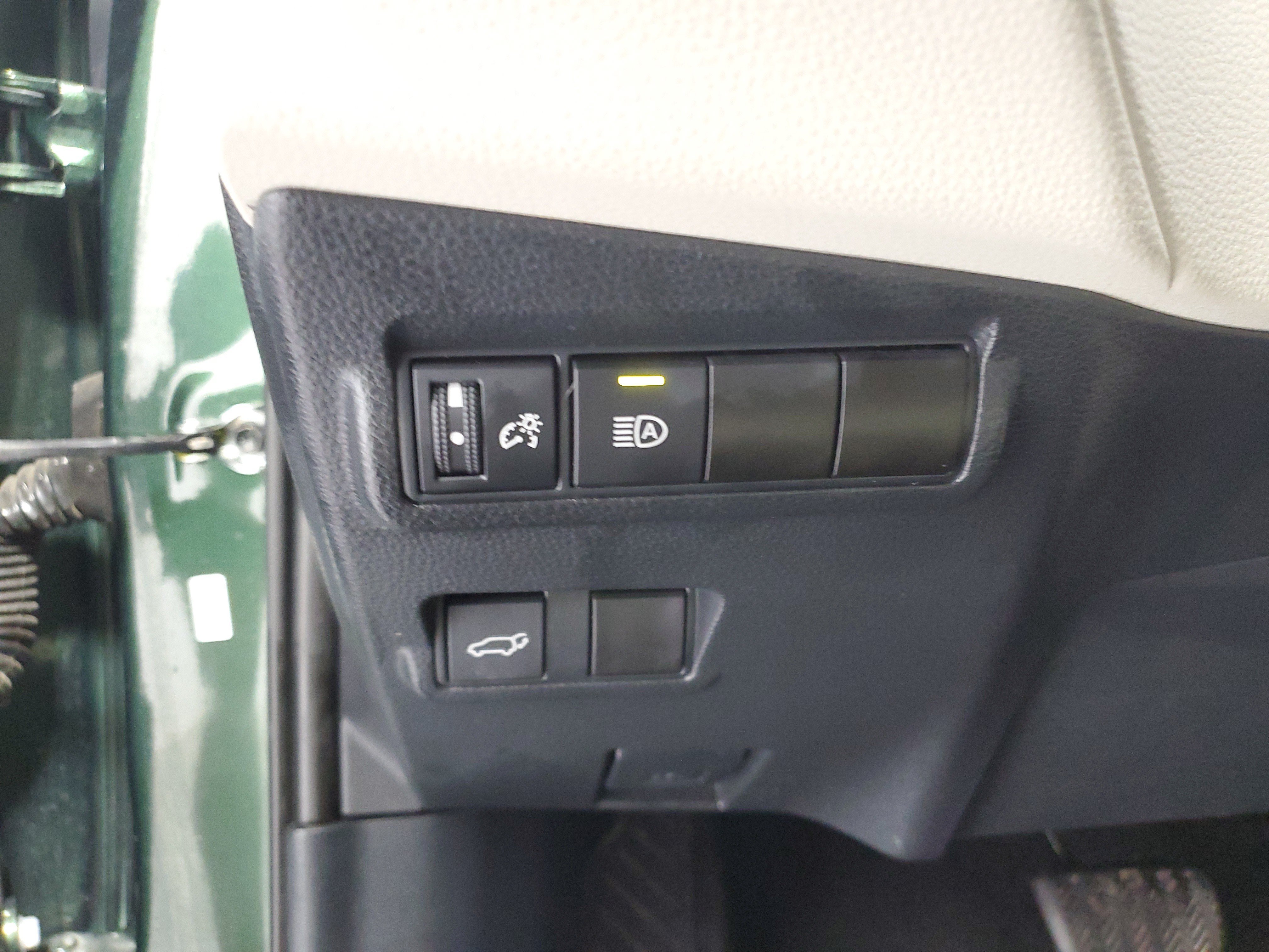 Used 2024 Green Toyota XLE image 21