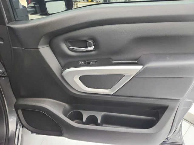 Used 2024 Gray Nissan SV image 37