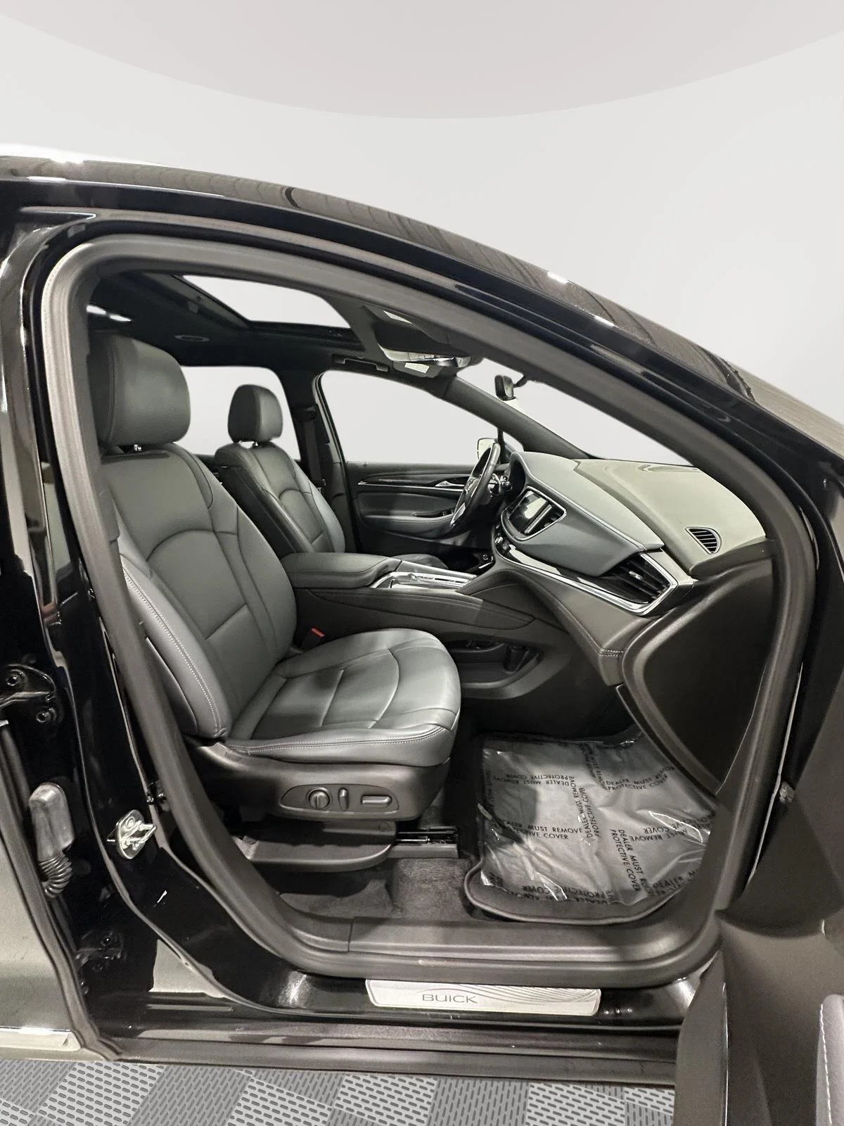 Used 2024 Ebony Twilight Metallic Buick Essence image 26
