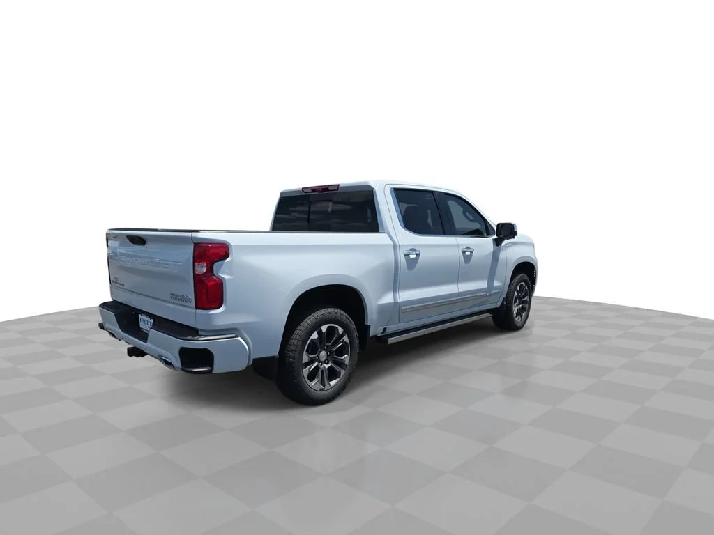 New 2026 Polar White Tricoat Chevrolet High Country image 8