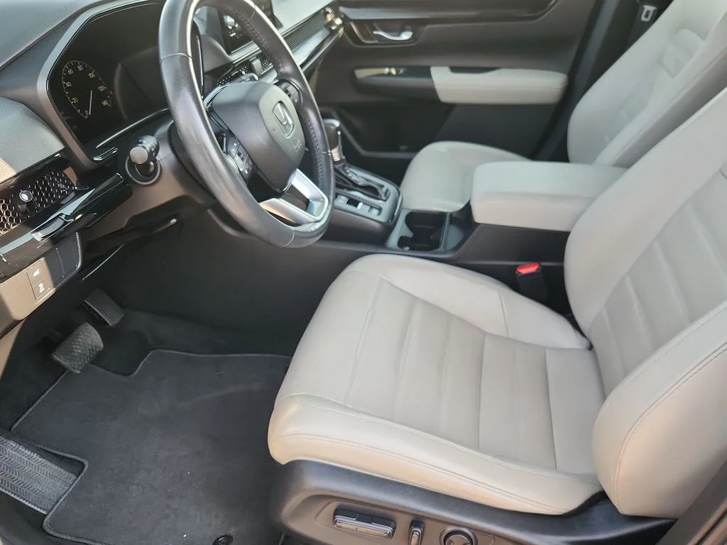 Used 2024 Gray Honda EX-L image 7