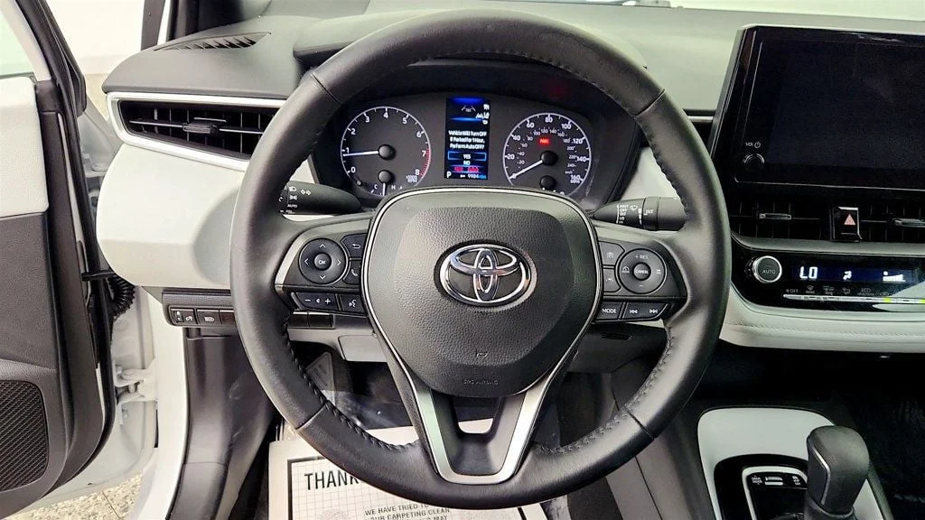 Used 2024 Wind Chill Pearl Toyota SE CVT image 12