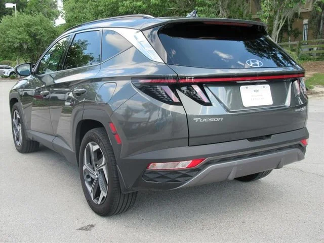 Used 2024 Gray Hyundai Limited image 4