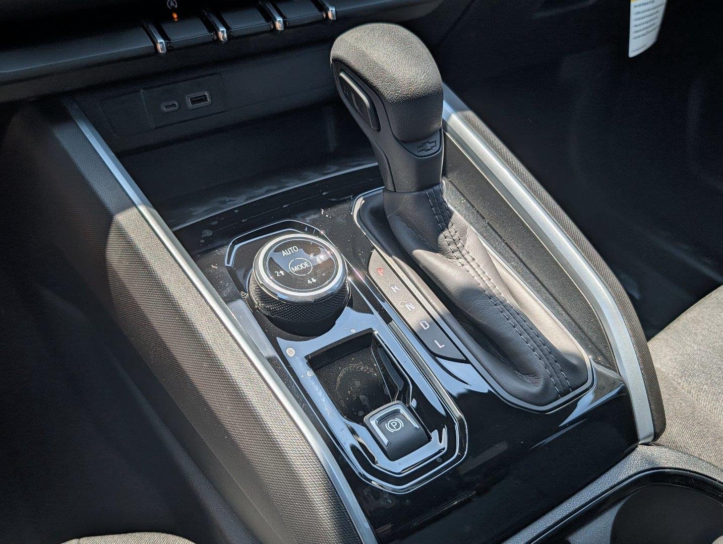 New 2026 Sterling Gray Metallic Chevrolet Trail Boss image 21
