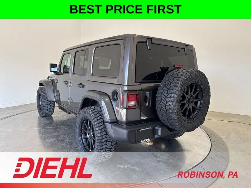 New 2026 Granite Crystal Metallic Clear-Coat Exterior Paint Jeep Sport S image 5