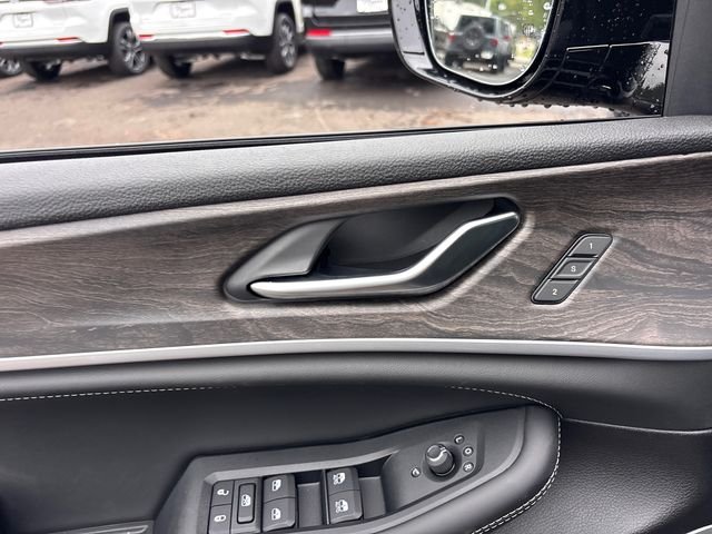 New 2027 High Gloss Black Jeep Limited Reserve image 16