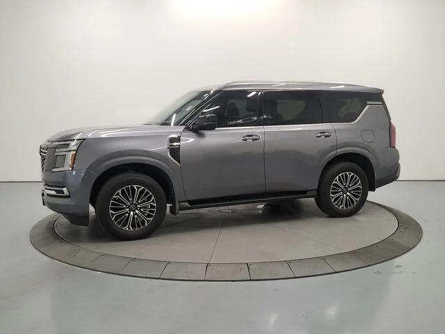 Used 2025 Gray Nissan SL image 5