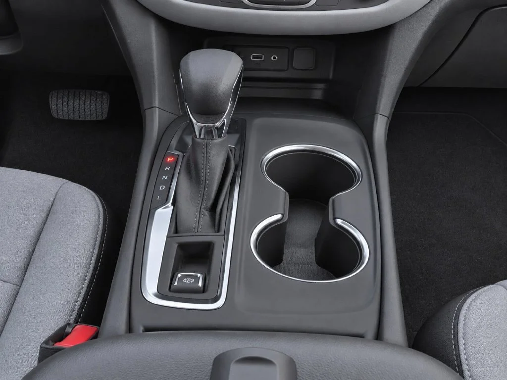Used 2024 White Chevrolet LS image 14