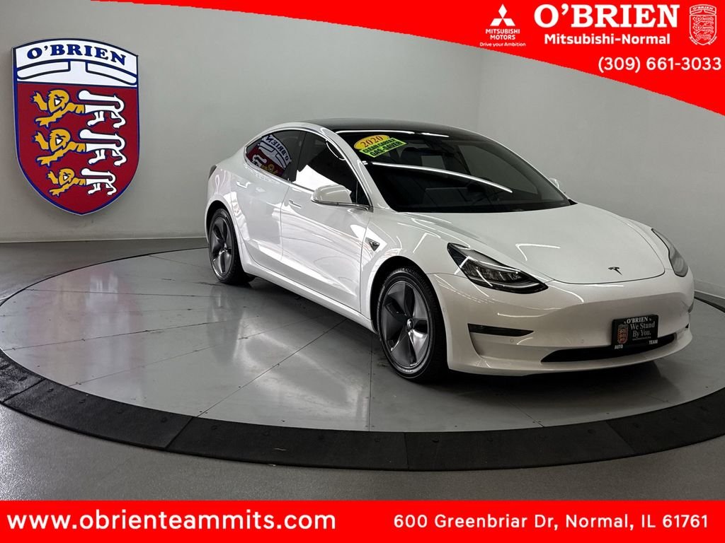 Used 2020 White Tesla Standard Range Plus image 1