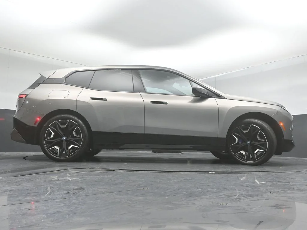 2024 BMW iX Base - Photo 37