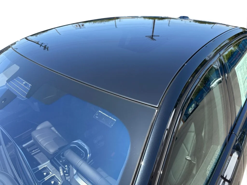 2025 BMW 7 Series 760i - Photo 12