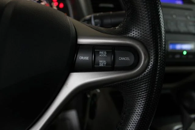 Used 2010 Gray Honda Hybrid image 6