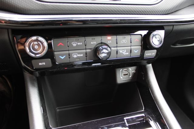 New 2026 Sting-Gray Clearcoat Jeep Limited image 20