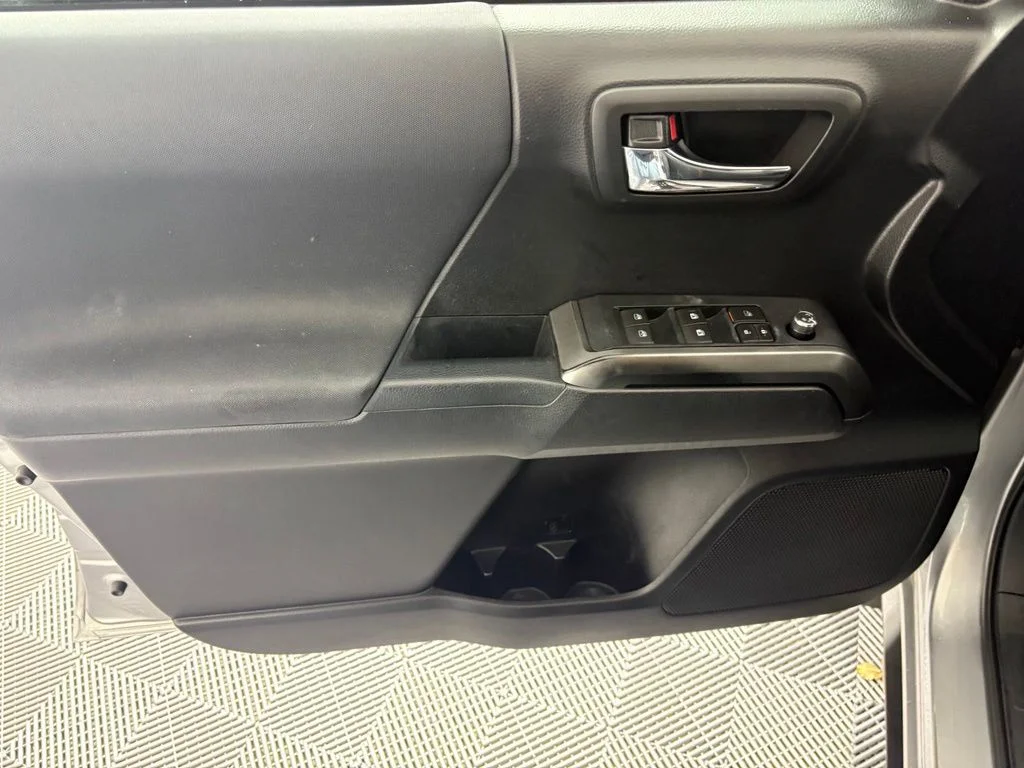 Used 2017 Silver Toyota TRD Off-Road image 14