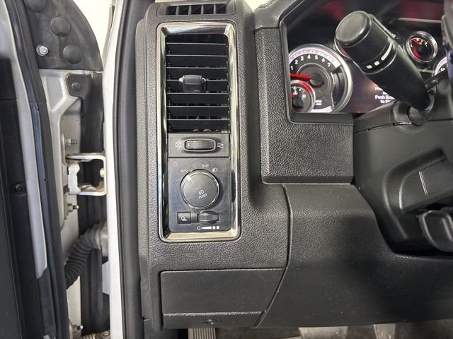 Used 2017 Silver Ram Sport image 14