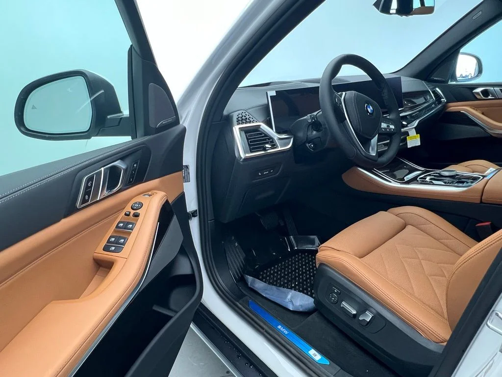 New 2026 Alpine White BMW xDrive40i image 21